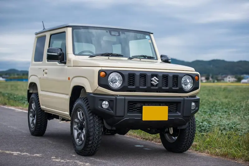 ブリヂストン・デューラー M/T674 185/85R16を履くジムニーJB64
