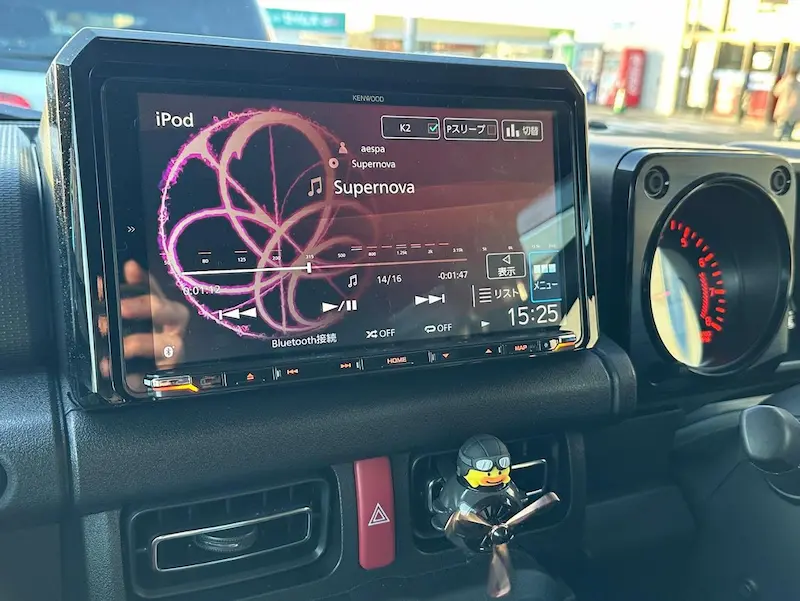 カーナビMDV-M911HDLを装着したジムニーのダッシュボードの写真